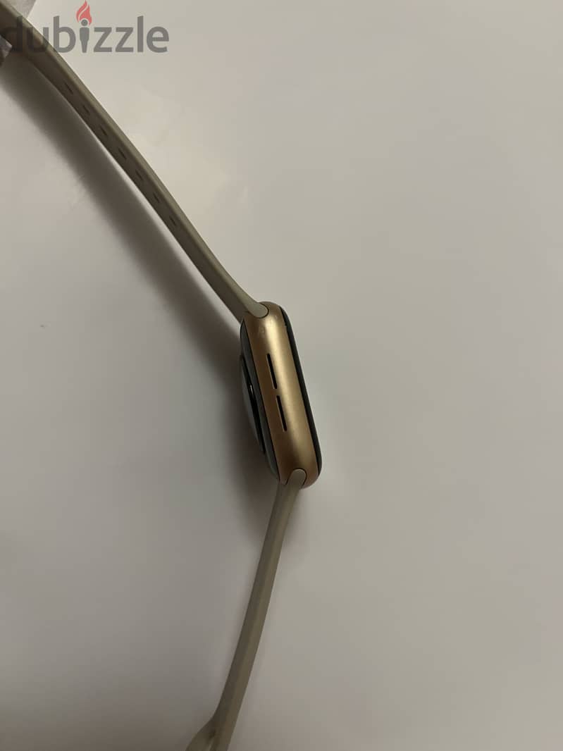 Apple Watch SE  – 41mm Rose Gold 2