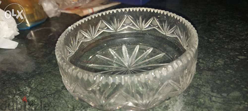 Sawtooth heavy vintage crystal bowl, pinwheel pattern 0