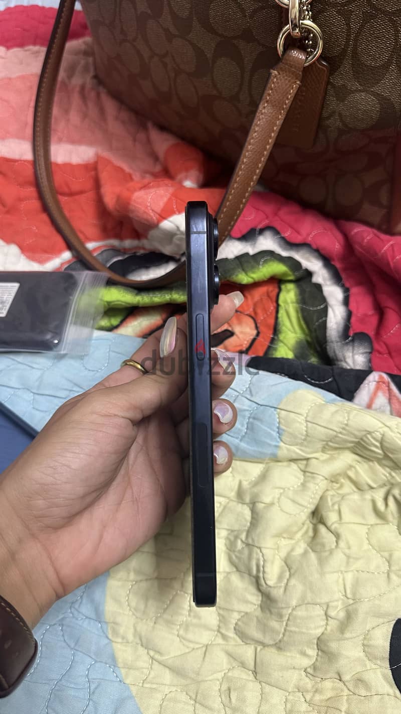 Apple - iPhone 15 Pro Max 1