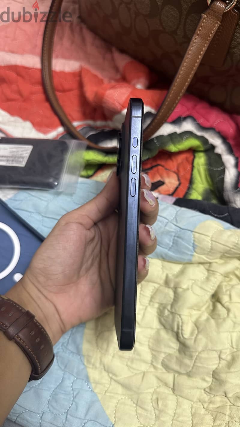 Apple - iPhone 15 Pro Max 4