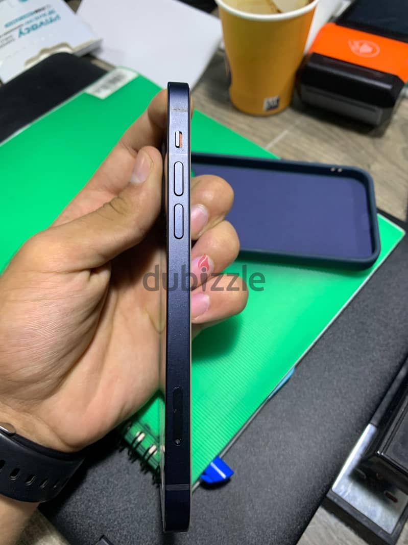 Apple - iPhone 12 2