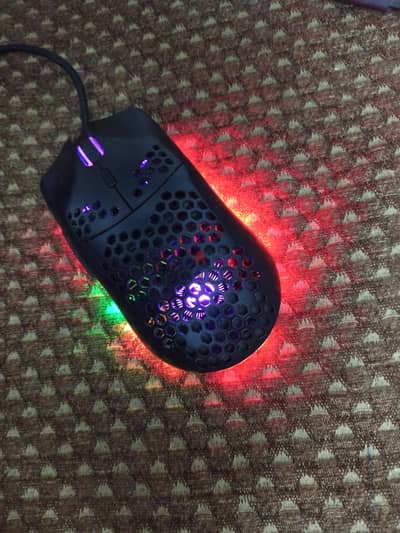 ماوس جمينج بحالة ممتازة
