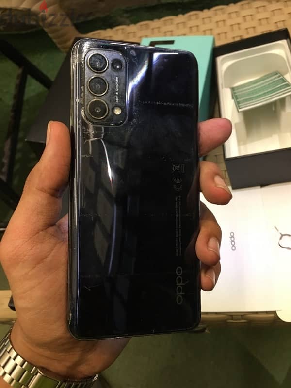 Oppo Reno 5 4