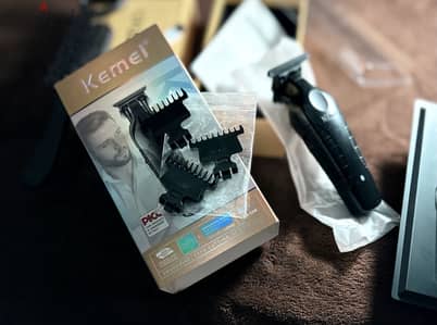 ماكينة حلاقة احترافية Kemei KM-2299 