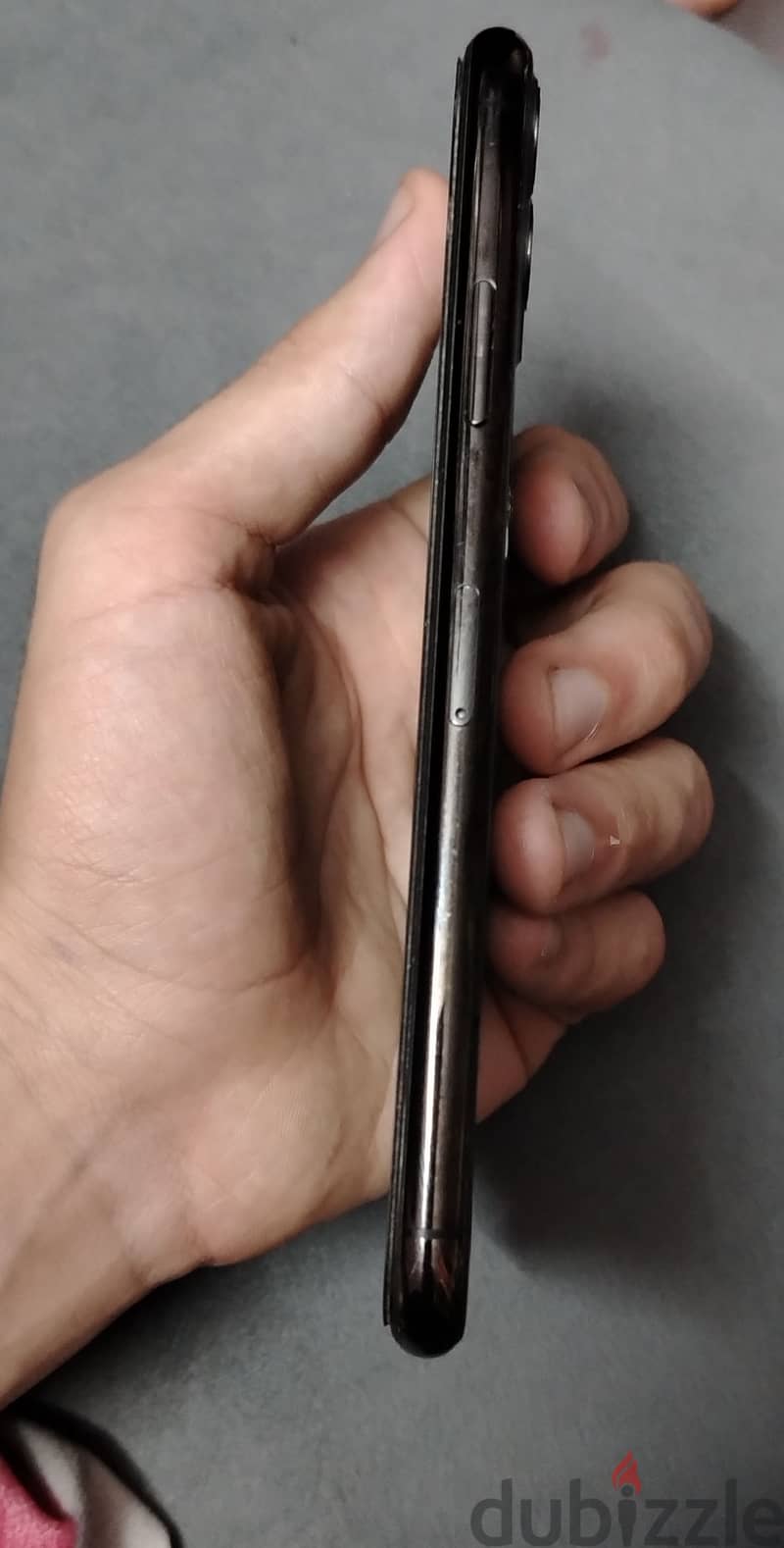 Apple - iPhone 11 Pro Max 1