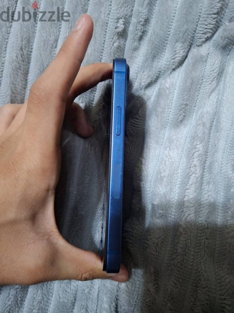 Apple - iPhone 13 mini 1