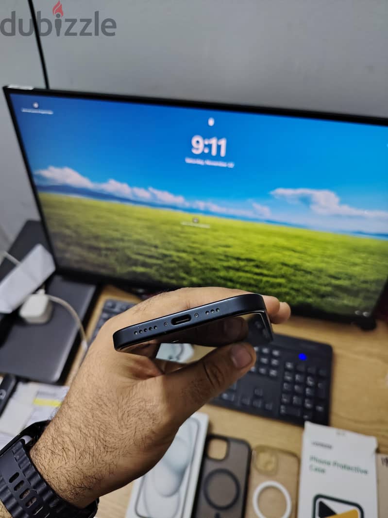 Apple - iPhone 15 2