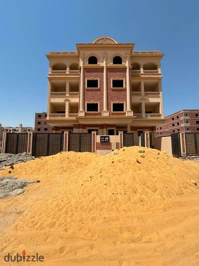 شقه 210 م+تراس 60 م  فى بيت الوطن i 28  بسعر 3500.000 مليون