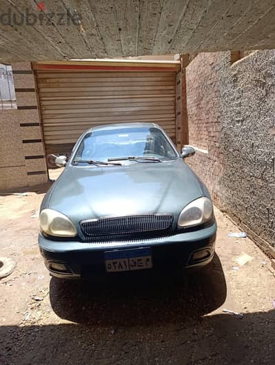 دايو لانوس 2001