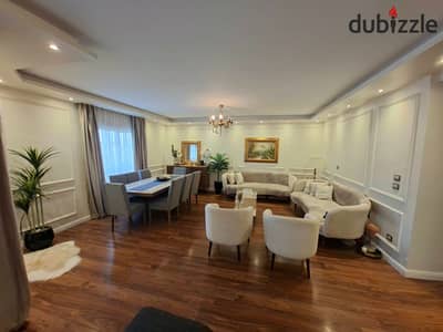 Apartment for rent in Degla, Maadi, semi-furnished, 3 air-conditioned rooms
