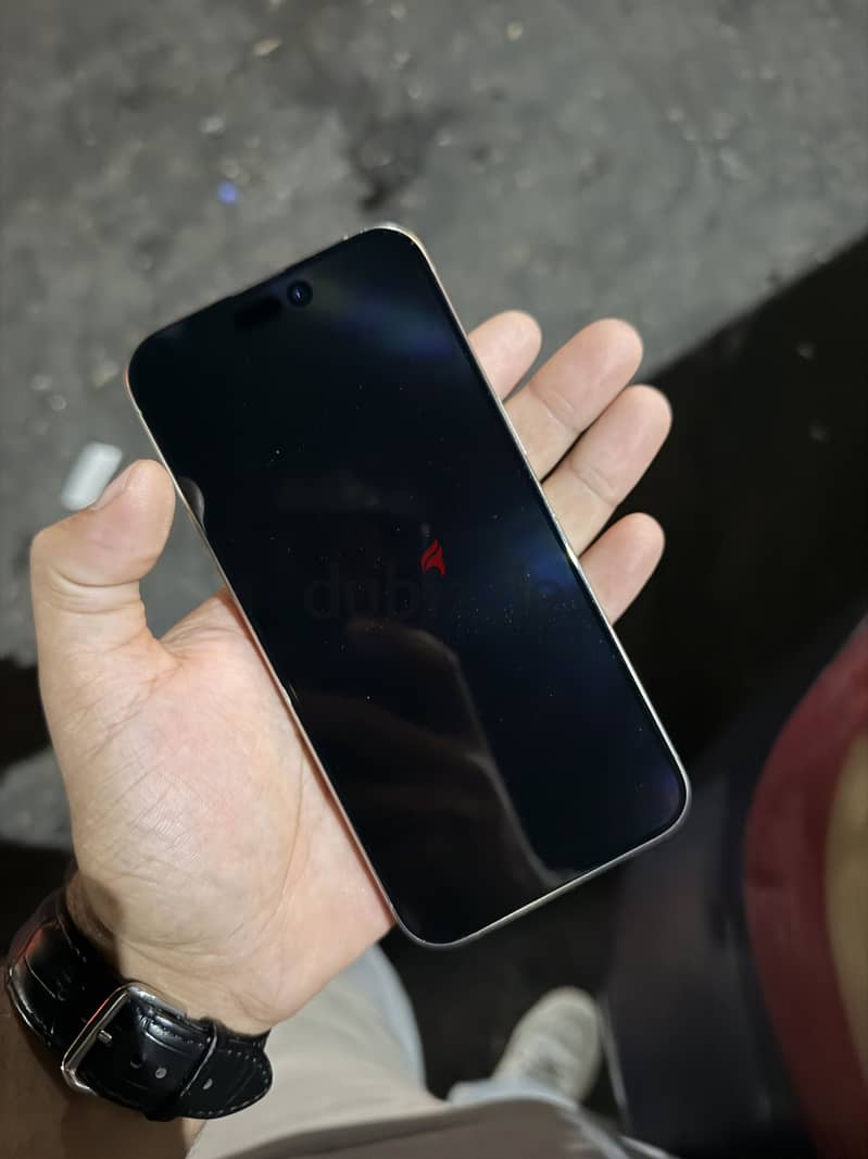 Apple - iPhone 15 Pro Max 1