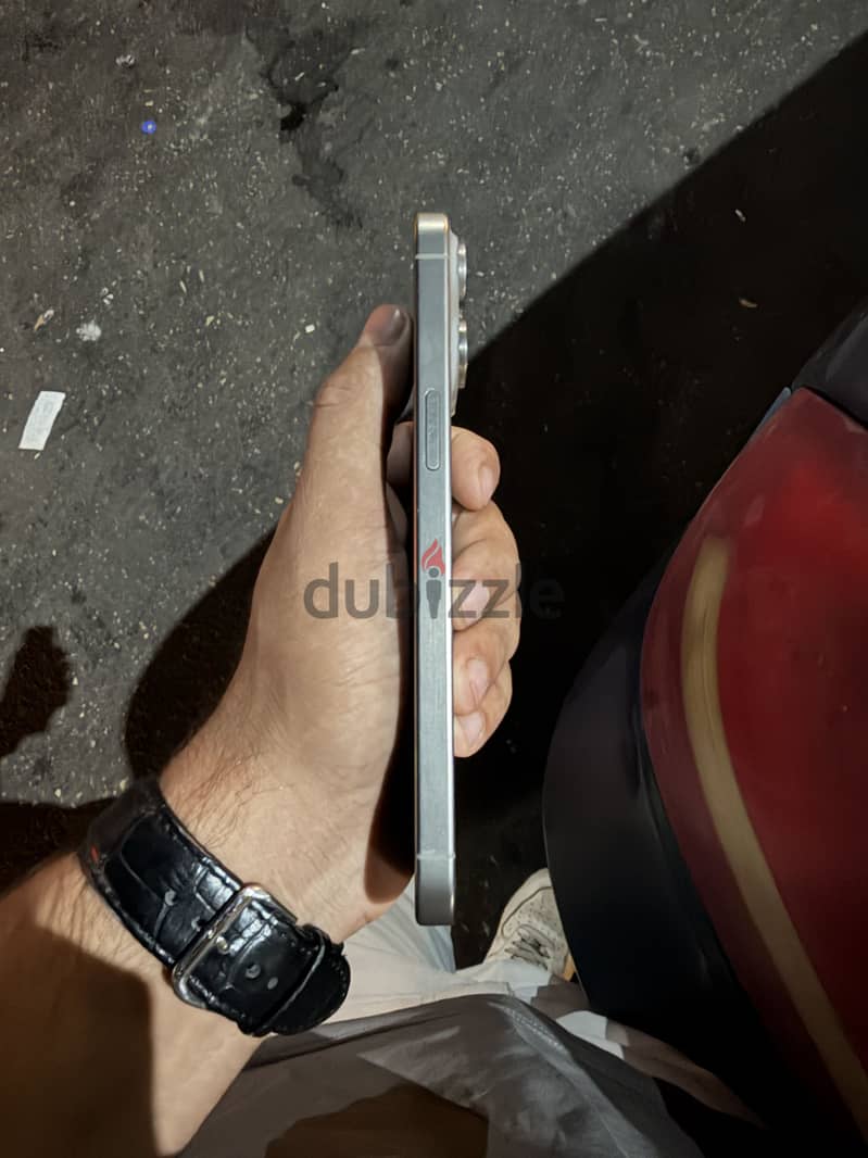 Apple - iPhone 15 Pro Max 5