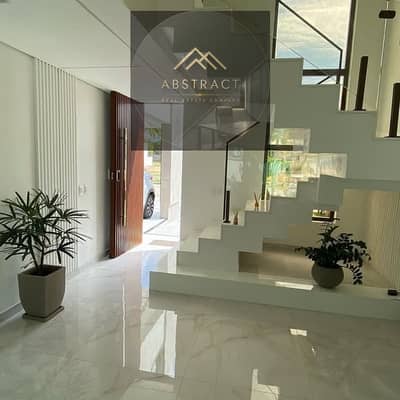Corner Townhouse for Sale in Sarai New Cairo Ground + First Floor Private Garden | Ready to Move | Old Price | Next to Madinaty**