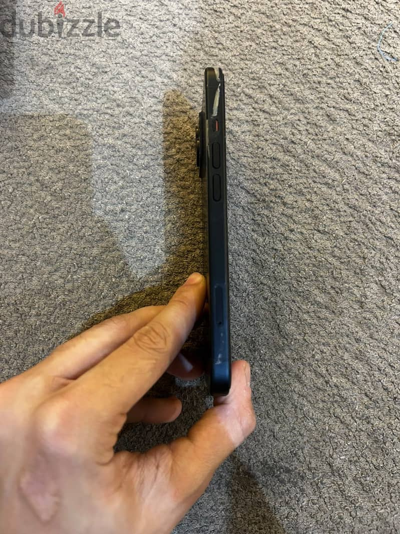 Apple - iPhone 15 1