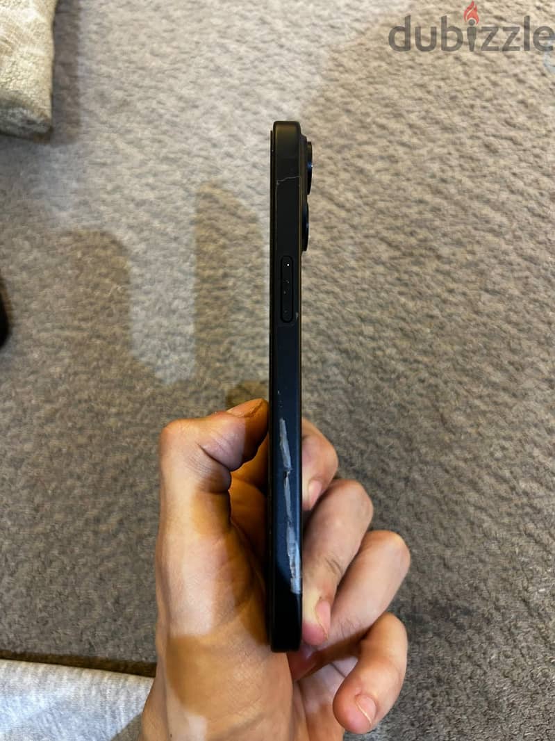 Apple - iPhone 15 2