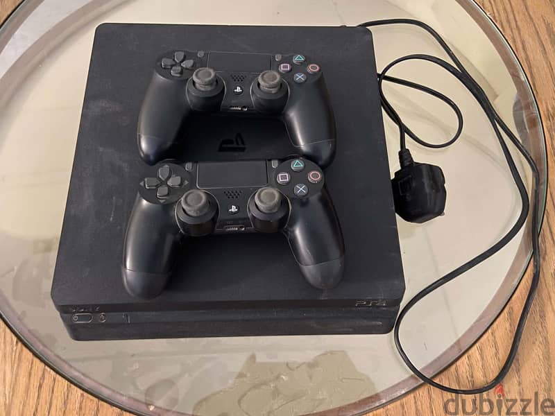 PlayStation 4 - 1 TB - Soft 9.00 1