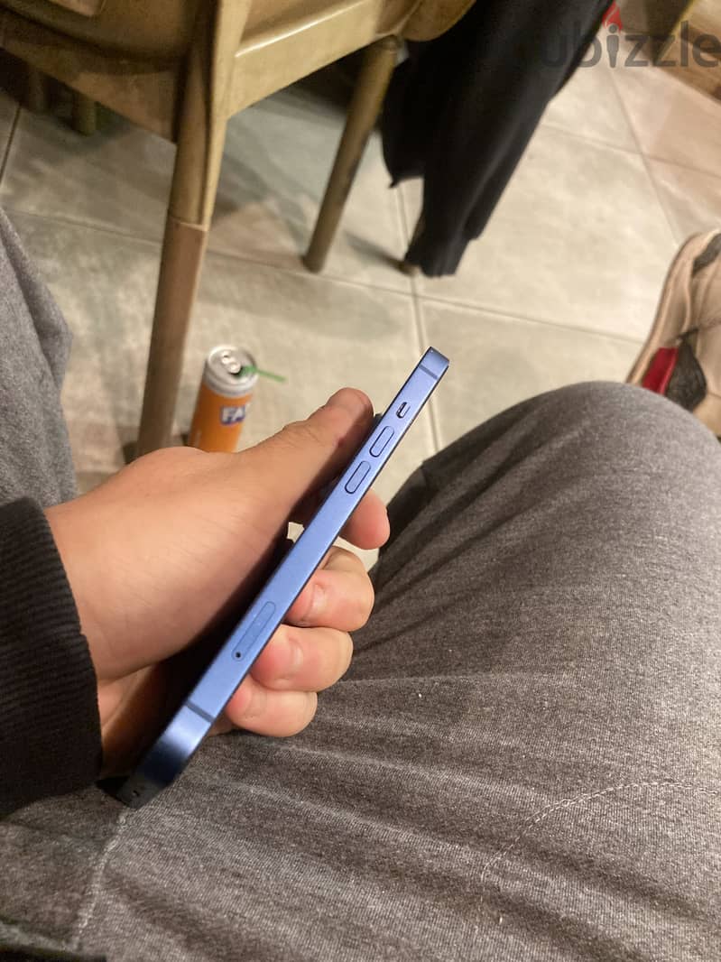 Apple - iPhone 13 2