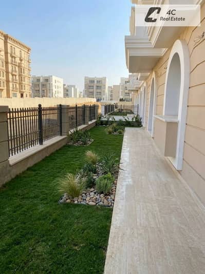 Apartment bahary corner 186m + garden ready to move 3 bdr prime location in Hyde Park Fifth Settlement New Cairo near Mivida and Mountain View iCity