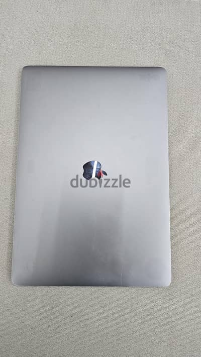 Macbook pro 2019 core i9 - 15.6