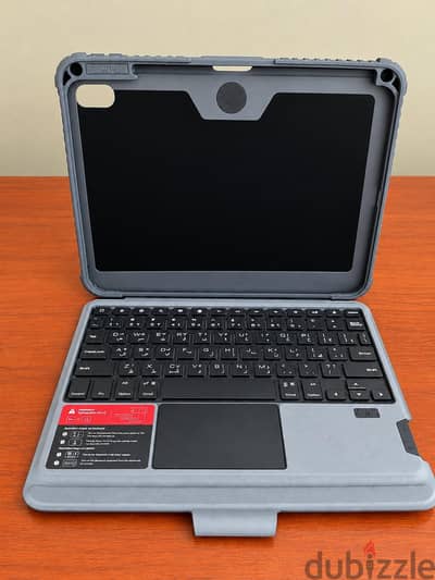 Cover with keyboard for iPad 11