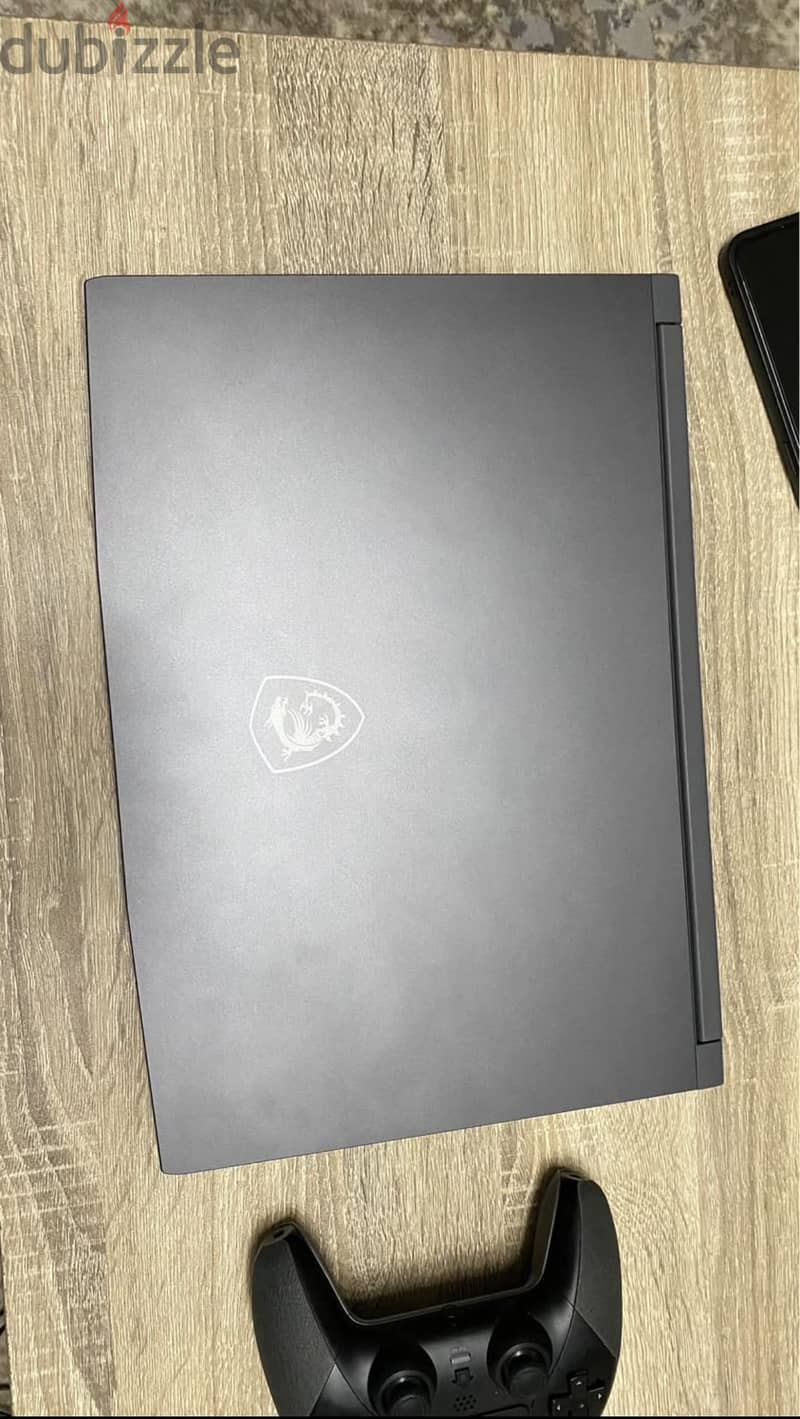MSI Thin 15 A B7VE 7