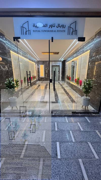 Apartment for sale in Hadaek Al-Ahram, Gate 4, 160m, red brick