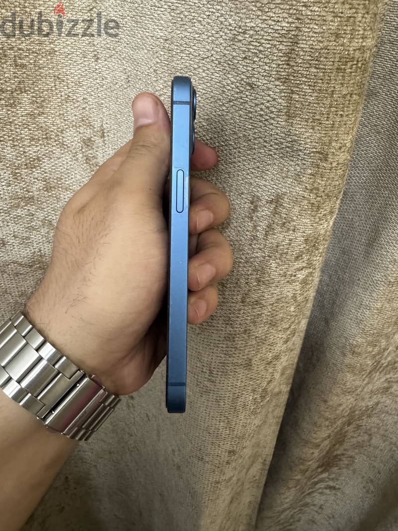 Apple - iPhone 13 4