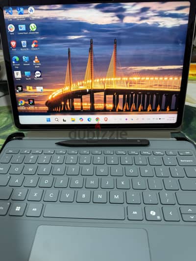 Microsoft Surface pro 12th for business 2-n-1 Laptob/Tablet (2025)