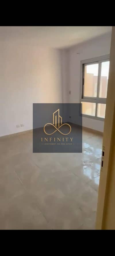 107-square-meter apartment for sale in Madinaty, B8.