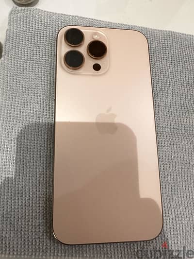 Apple - iPhone 16 Pro Max