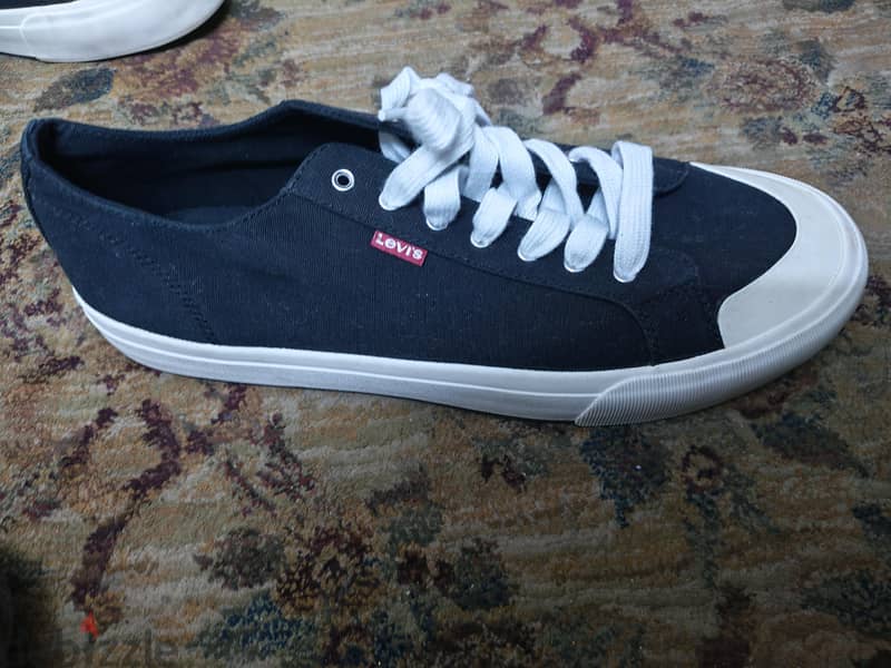 Levis Sneakers New without Box 1