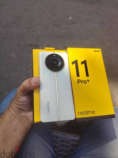 ريلمى 11 برو بلس
