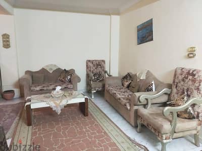 انتريه اتنين فوتيه واتنين كنبه وترابيزه 6000