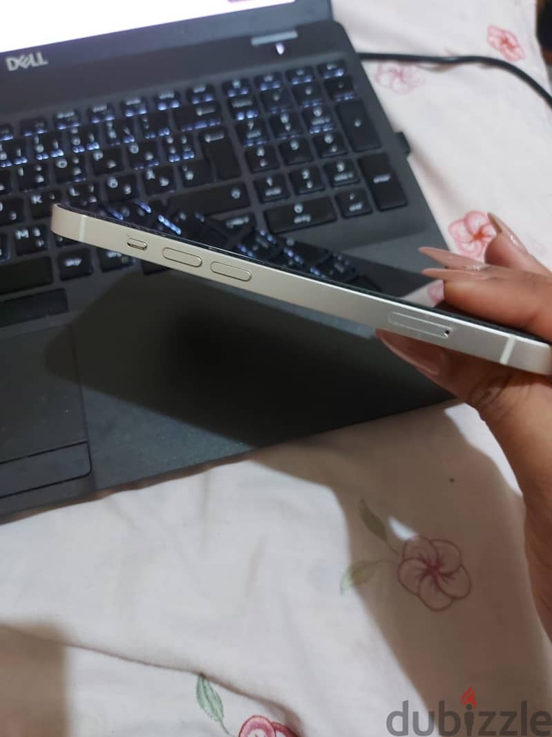 Apple - iPhone 13 4