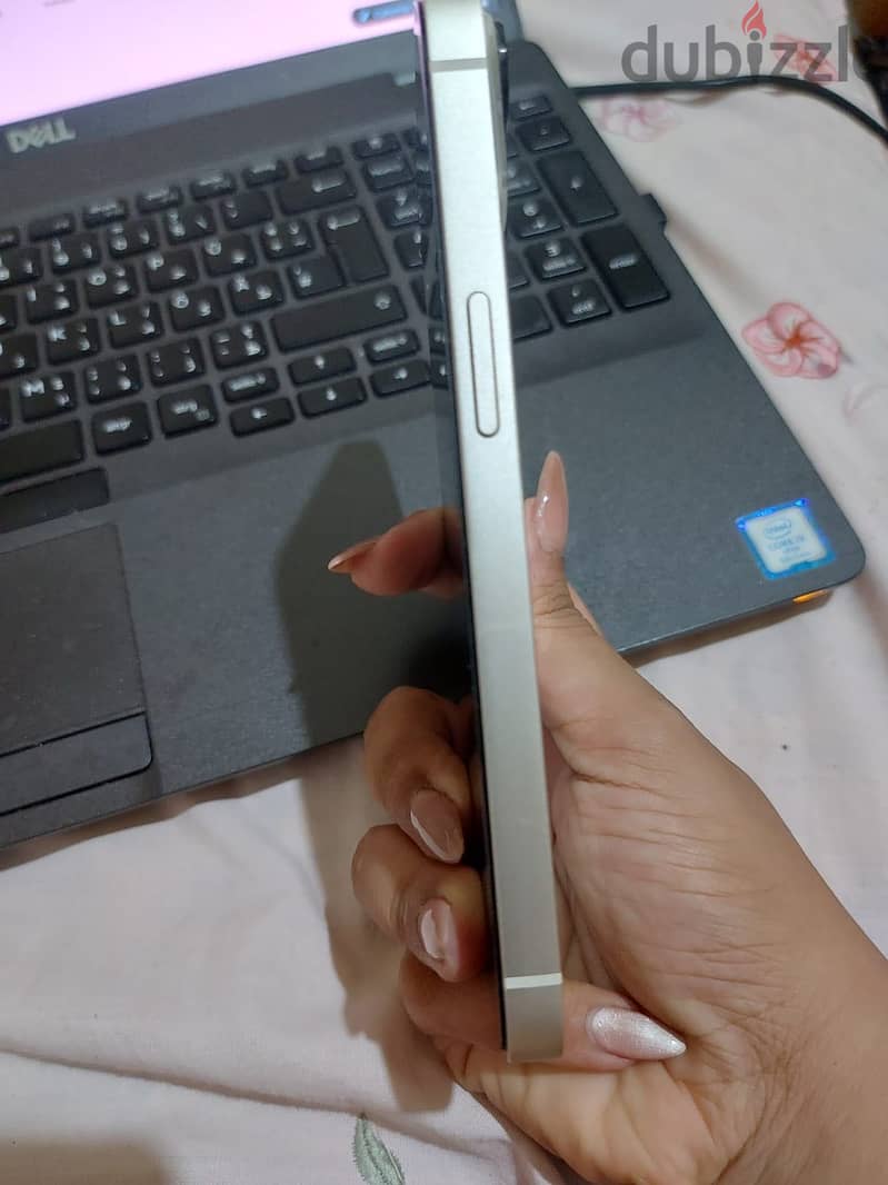 Apple - iPhone 13 5