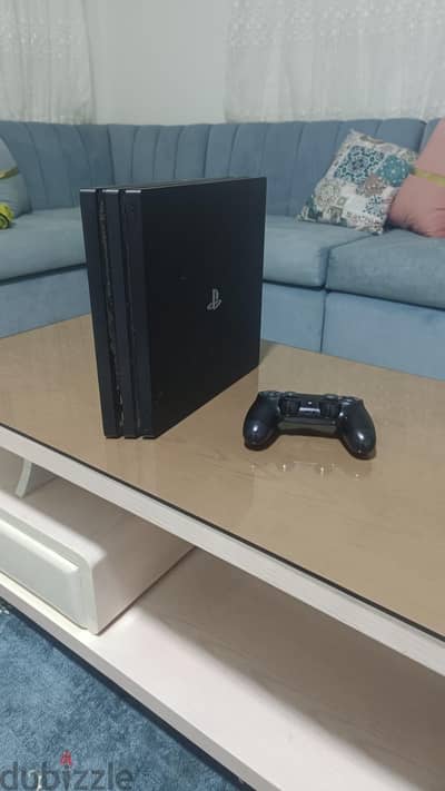 ps4 pro متعدل وعليه العاب ودراعين