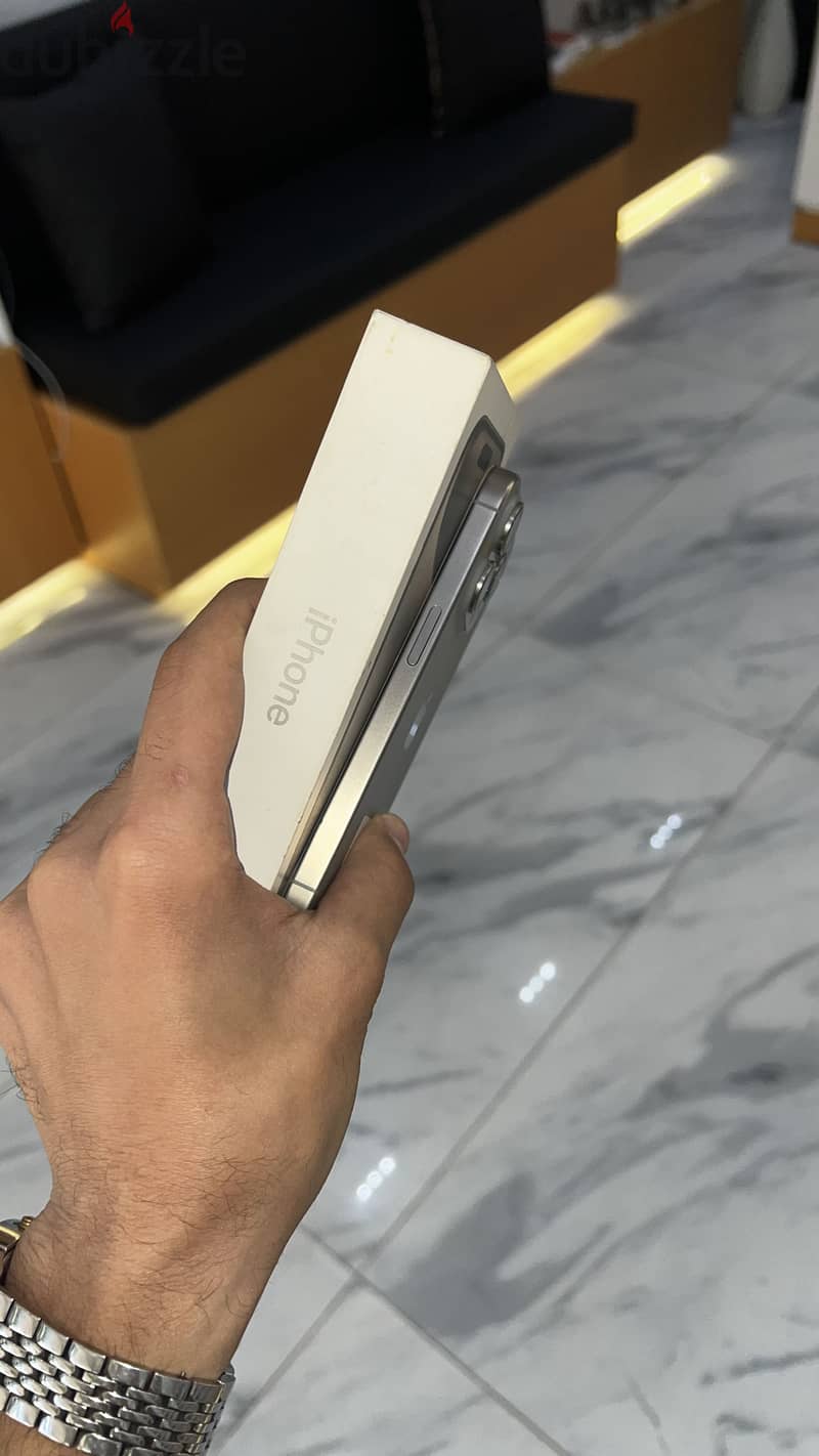 Apple - iPhone 15 Pro 1
