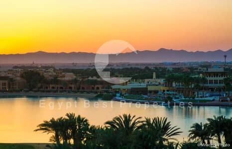 طرح جديد بأقل سعر شاليه على الجون في الجونة | استلام مبكر | تقسيط مريح | موقع مميز جدًا وفرصة استثمارية قوية