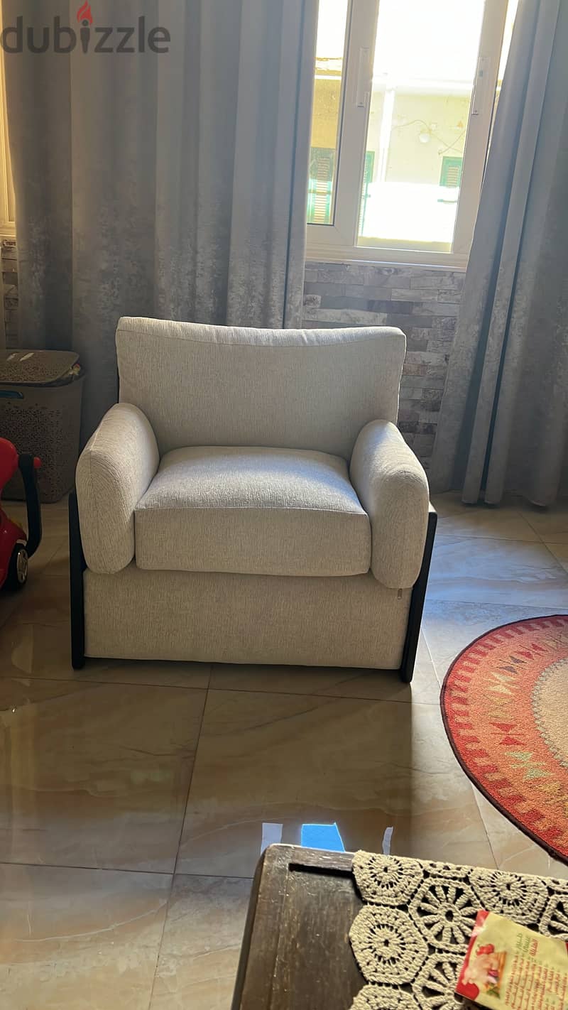 Living room 2