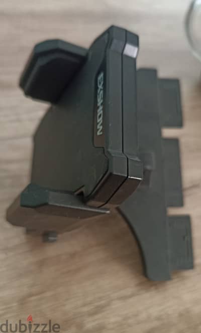 Preloved EXSHOW Car Phone Mount/CD Slot Mount base 360degree