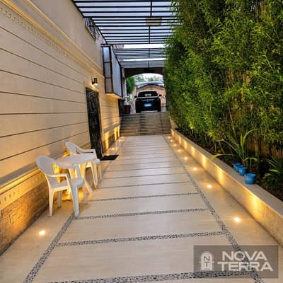 Ultra-super-lux duplex for sale in one of Sheikh Zayed's most prestigious neighborhoods.