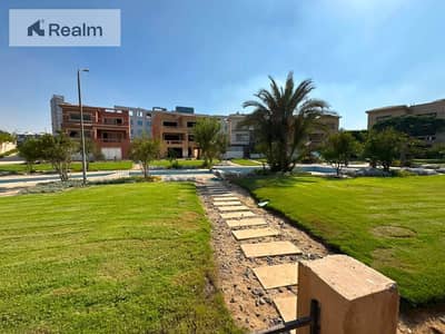 largest 2b apt READY TO MOVE NEXT TO AUC largest 2b apt READY TO MOVE NEXT TO AUC