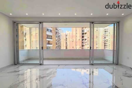 137m² Apartment for Sale in Roushdy – "The Crown" Project (Payment facilities available – Open view)
