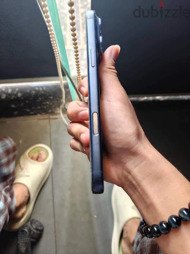 Apple - iPhone 17 Pro Max 4