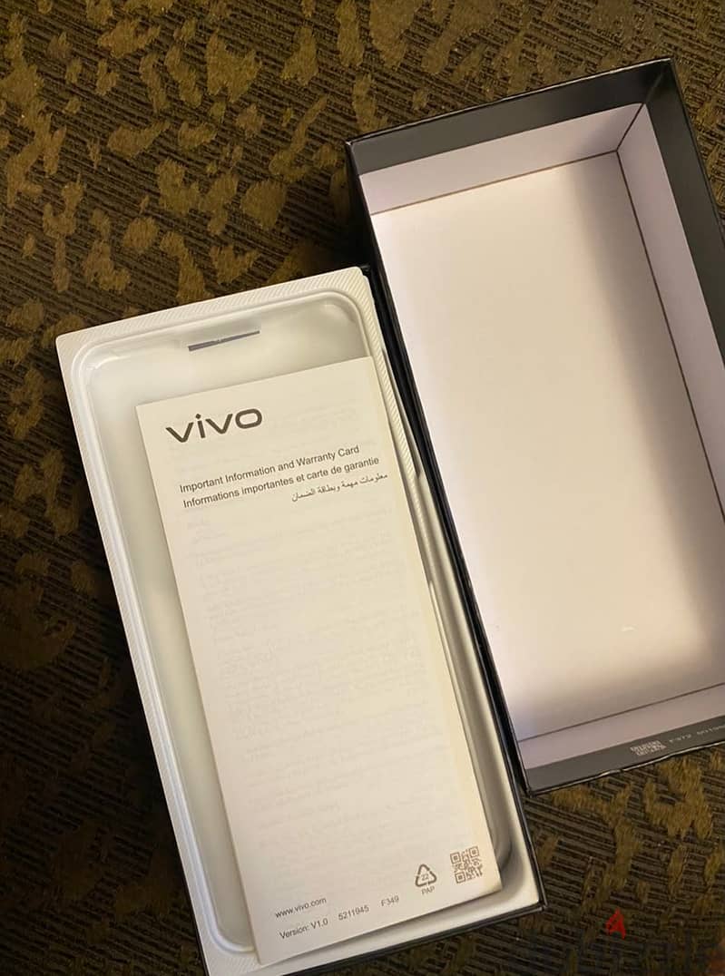 Vivo V60 2