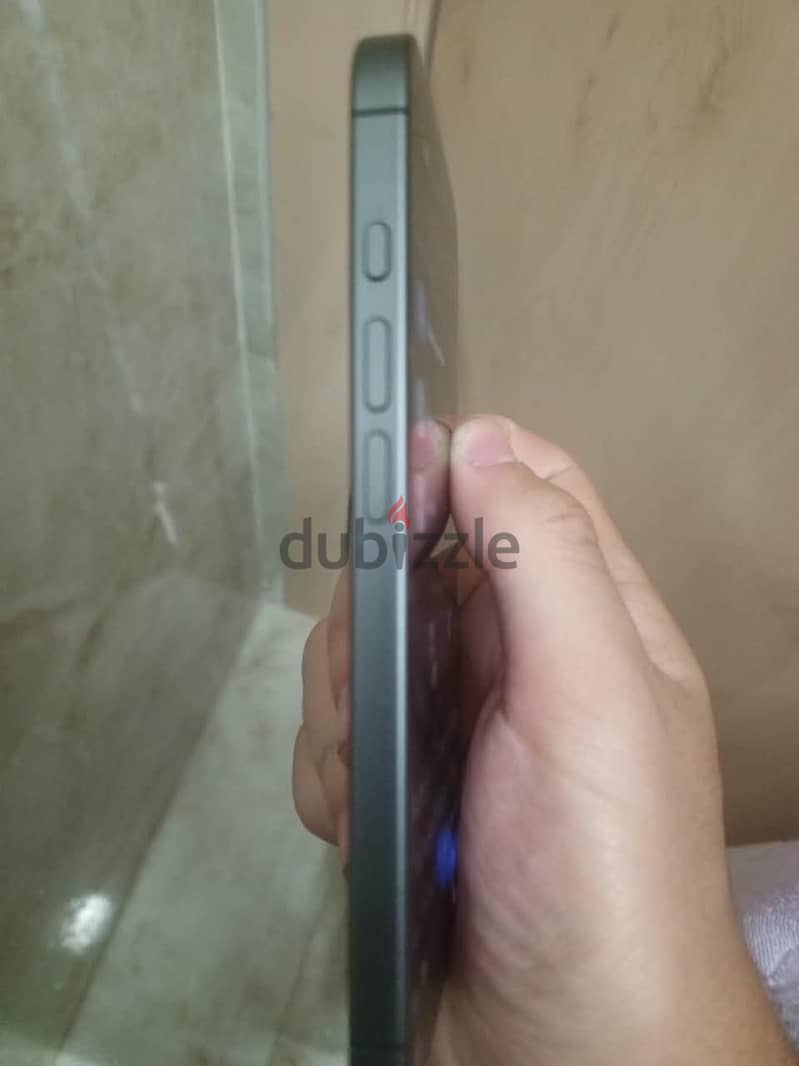 Apple - iPhone 17 2