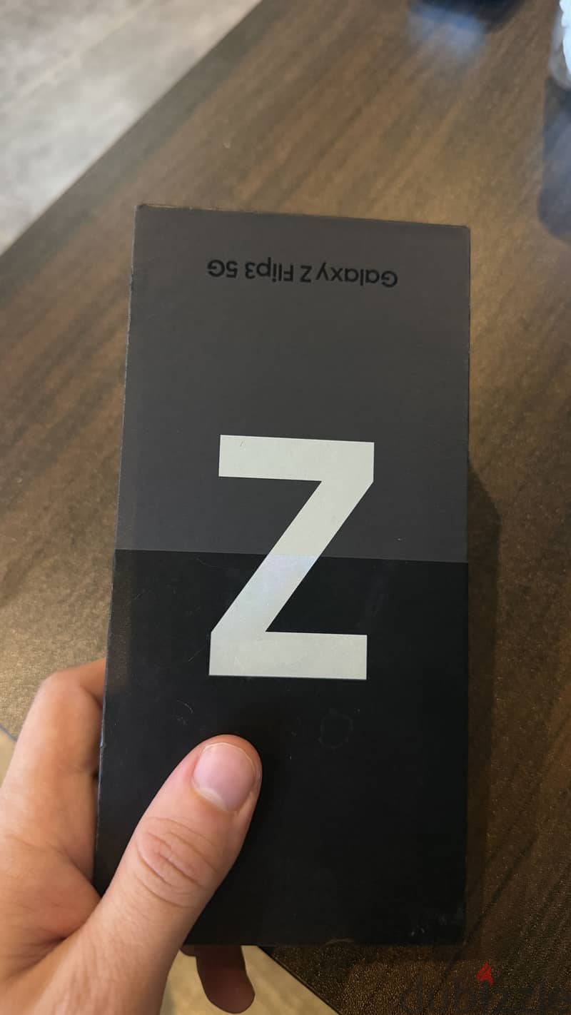 Samsung Z Flip 3 1