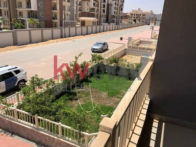 شقه متشطبه بالكامل فى كومبوند جايد التجمع الخامس