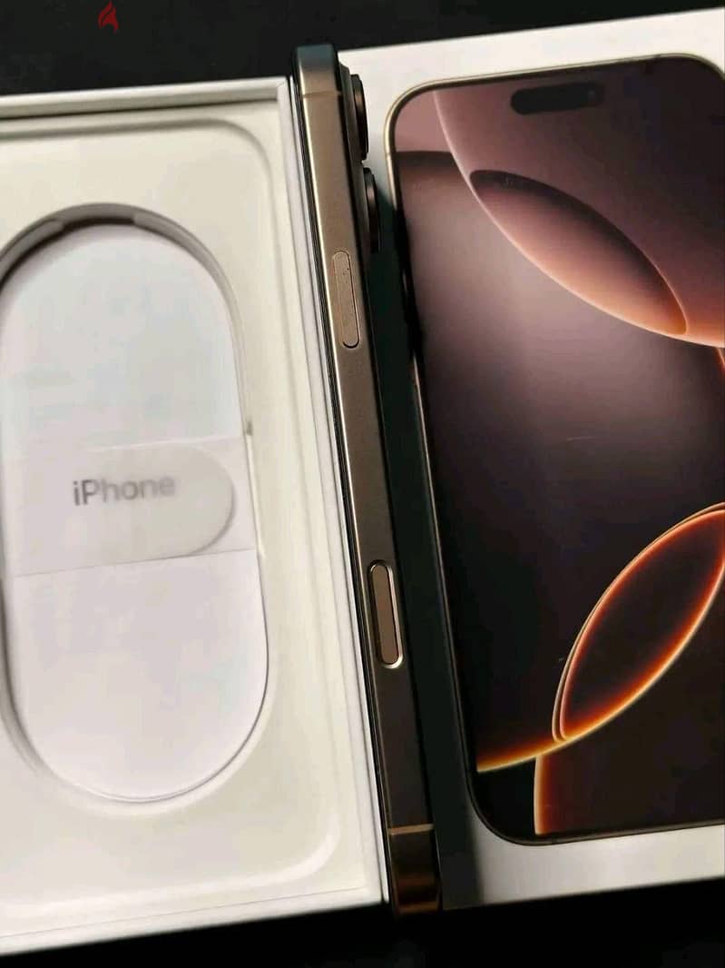 Apple - iPhone 16 Pro Max 1