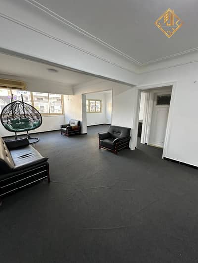 230 sqm administrative apartment for rent on Mourad Street, opposite the National Bank of Egypt.